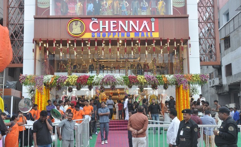 Regina Inaugurates Chennai Shopping Mall at Kukatpally