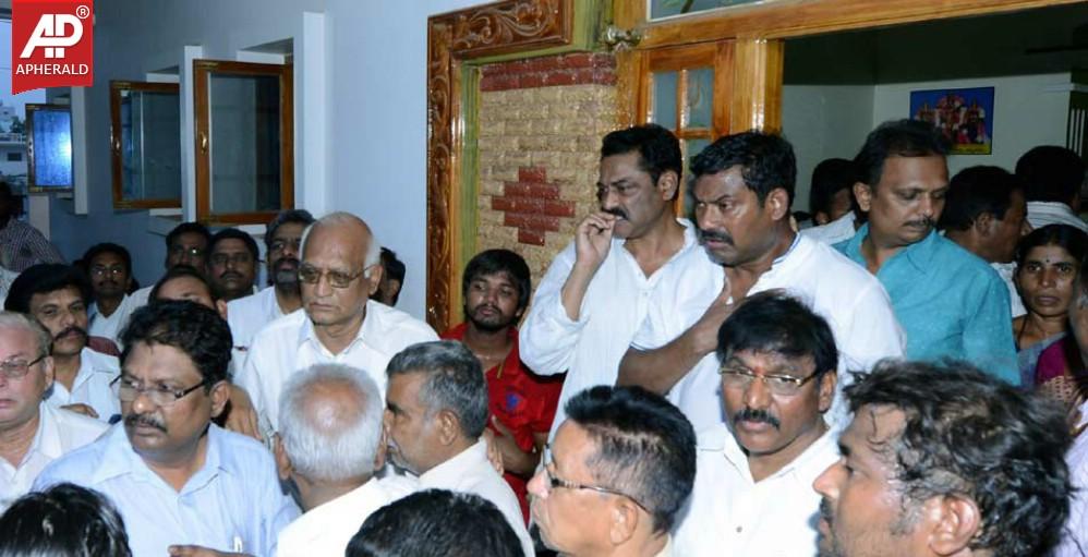 Shobha Nagi Reddy Condolences Photos