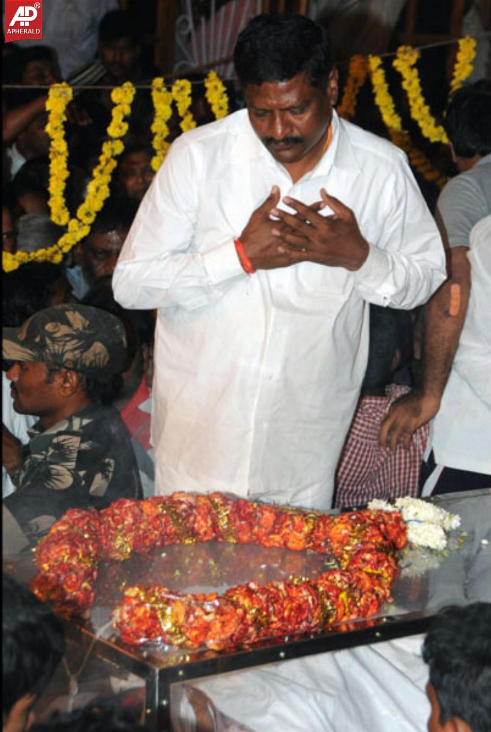 Shobha Nagi Reddy Condolences Photos