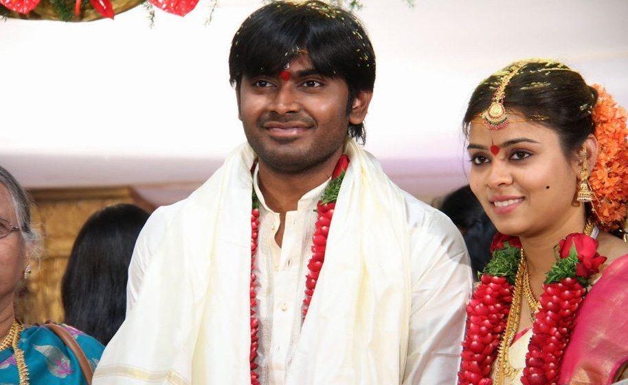 Singer Deepu And Swathi Wedding Photos