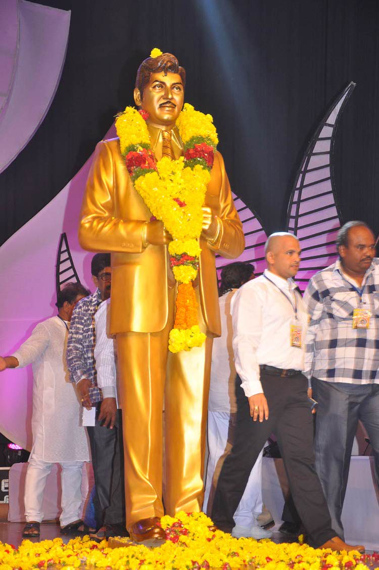 Sobhan Babu Vajrothsava Veduka