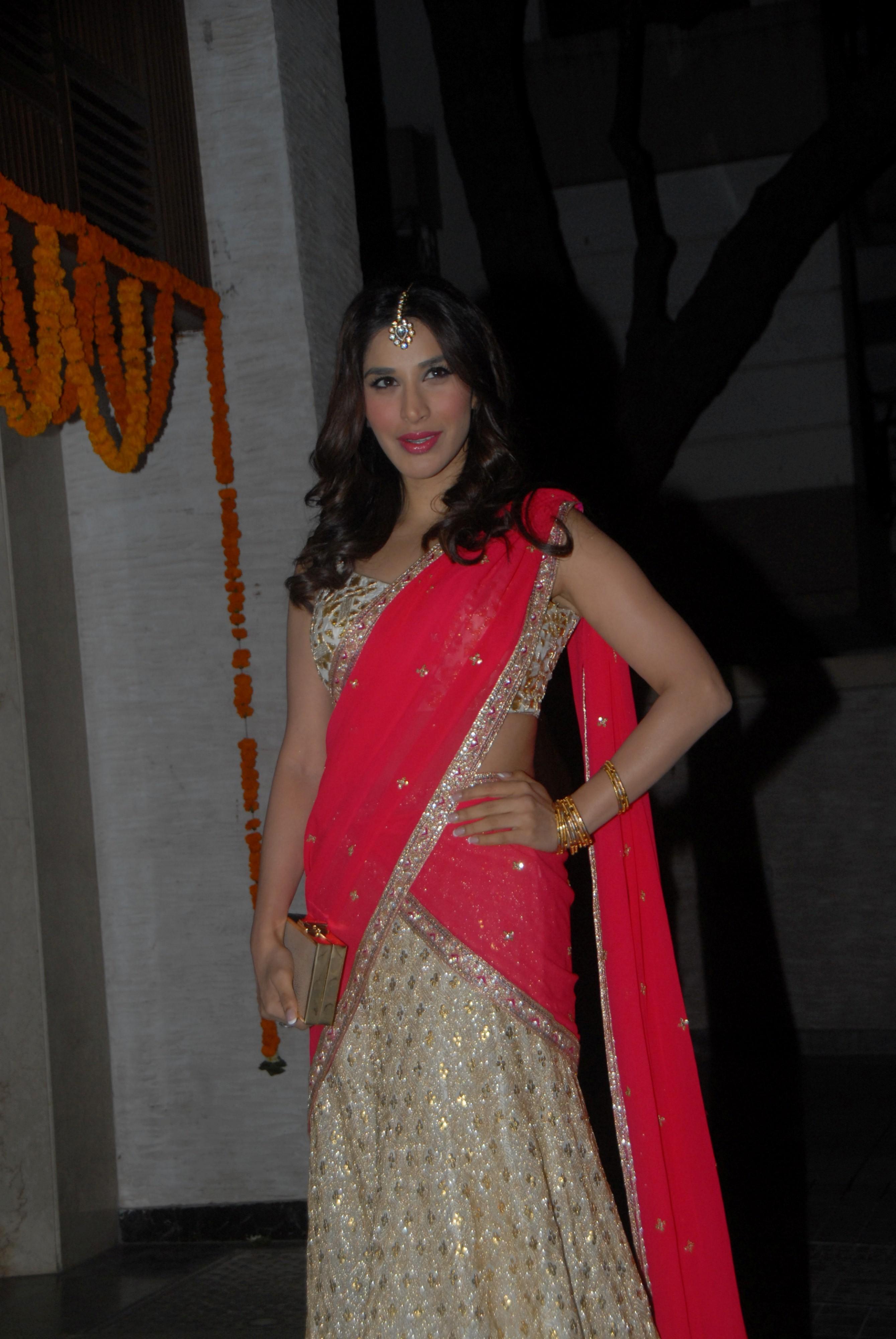 Soha Ali Khan Kunal Khemus Wedding Reception