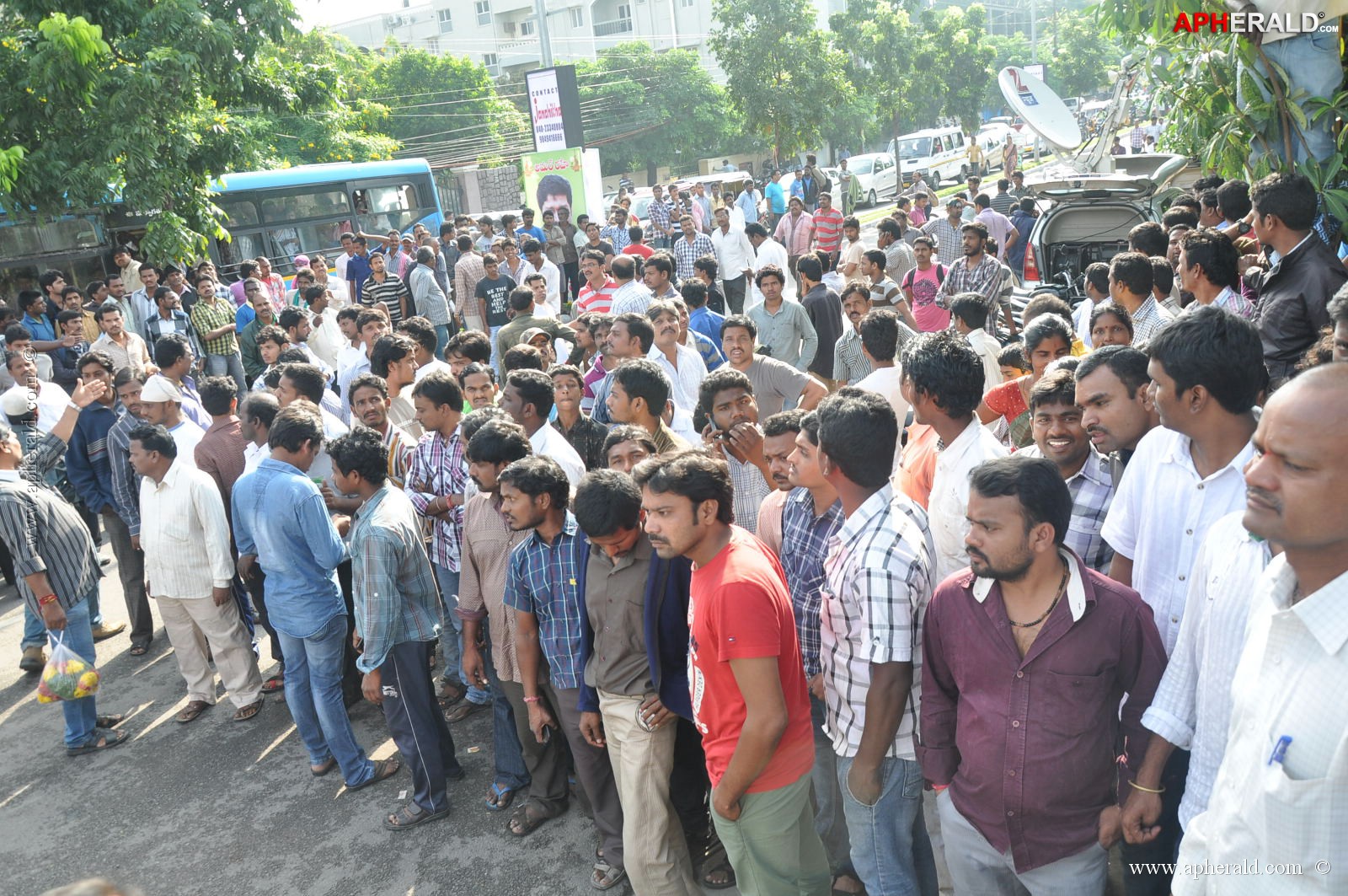 Srihari Condolence Photos 1