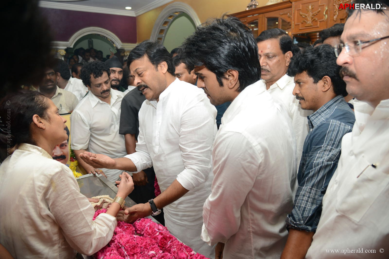 Srihari Condolence Photos 1