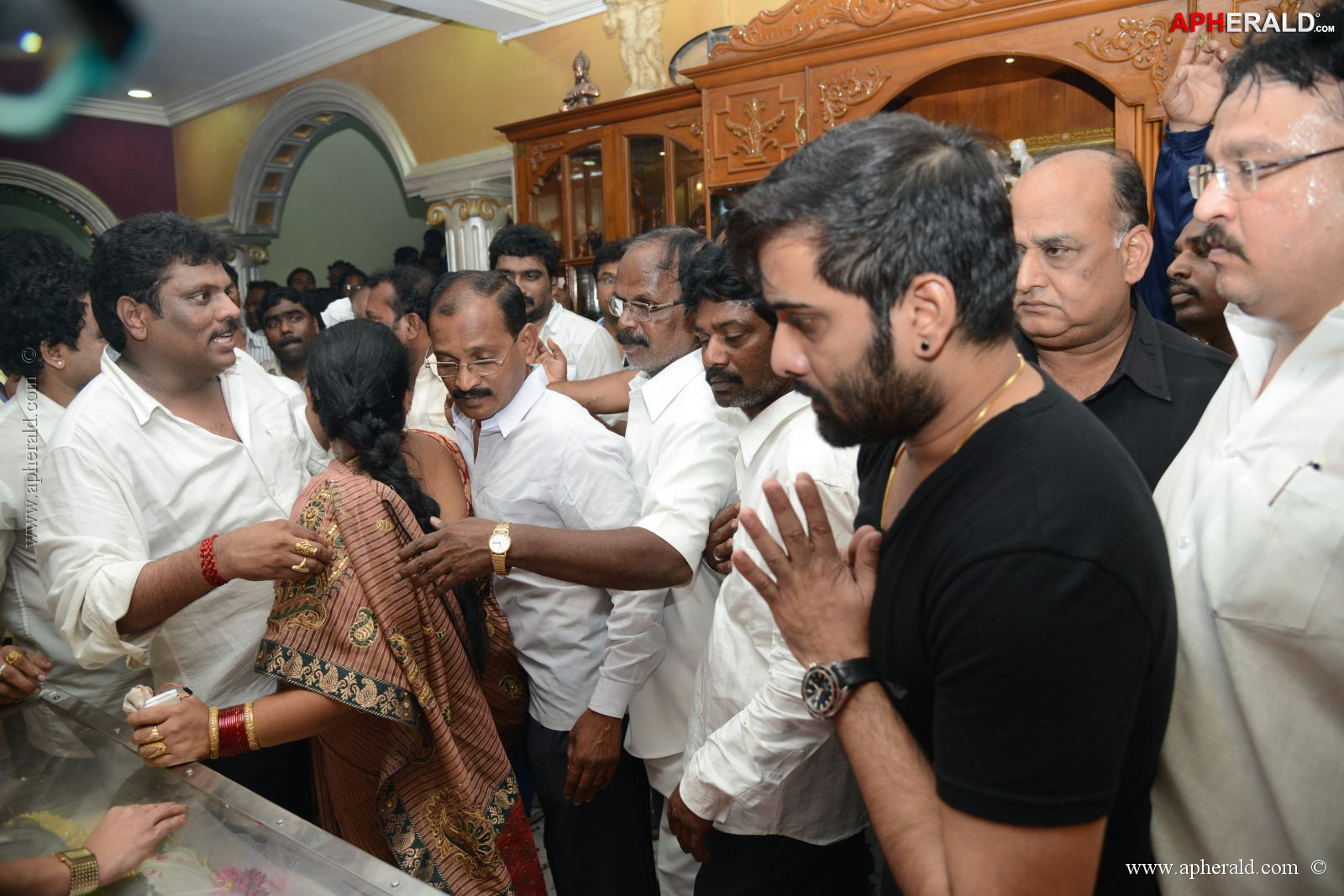 Srihari Condolence Photos 1