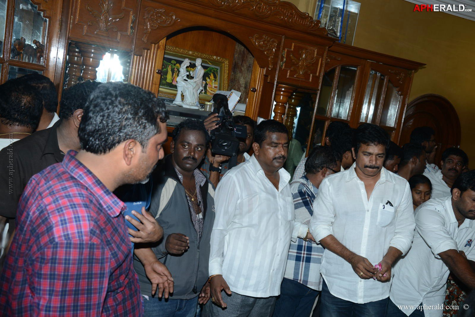 Srihari Condolence Photos 