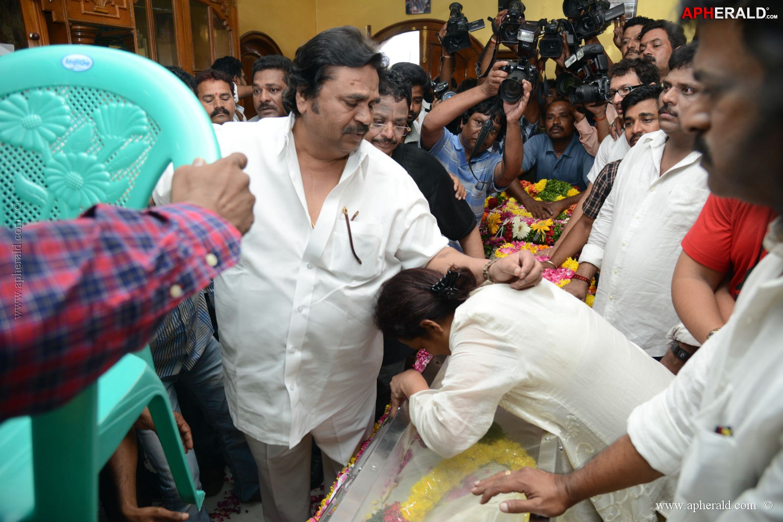 Srihari Condolence Photos 