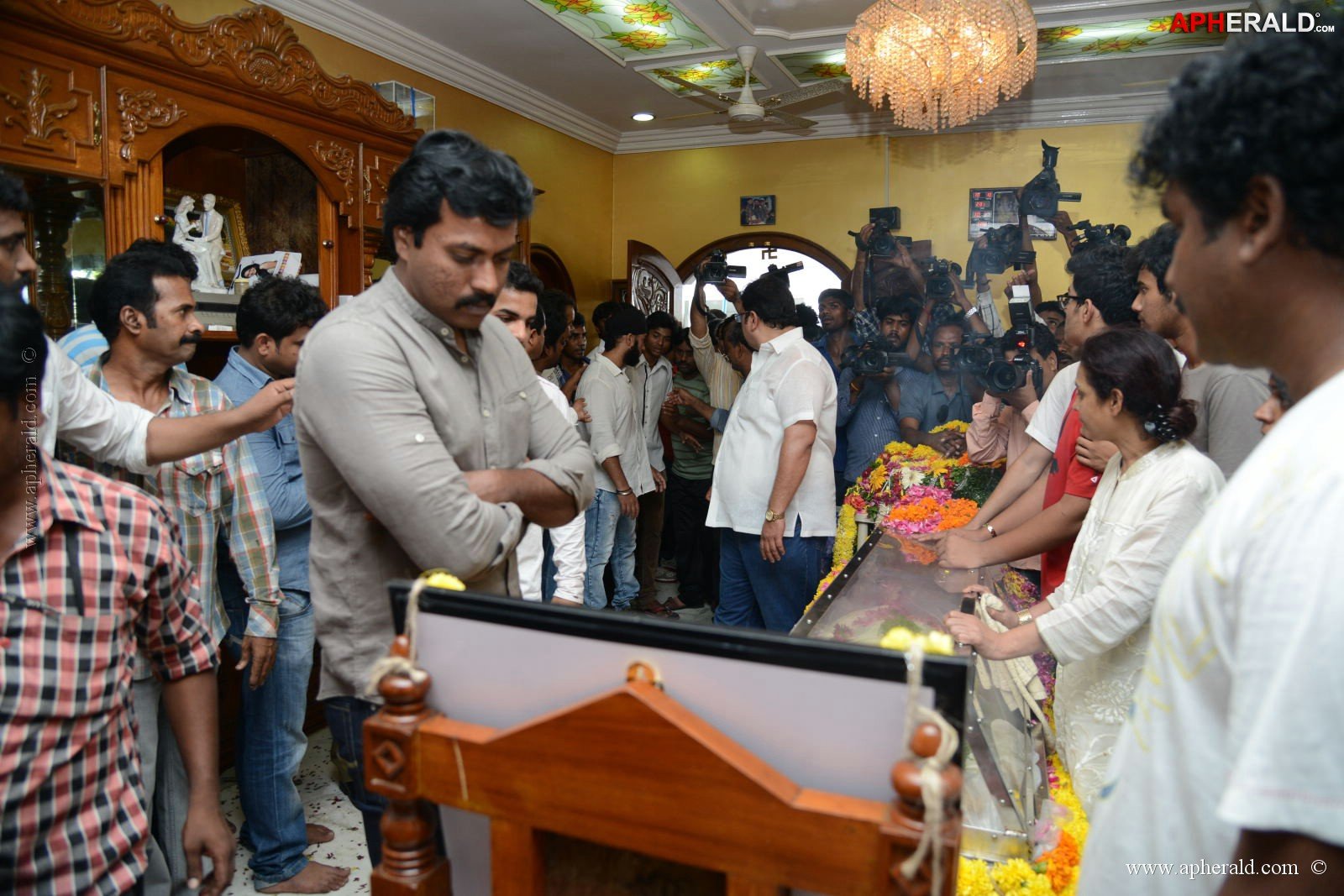 Srihari Condolence Photos 