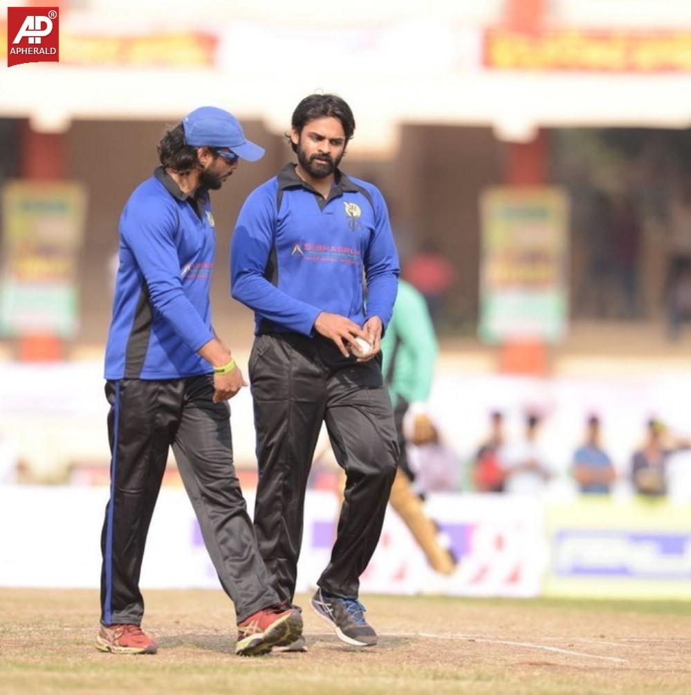 Tollywood Cricket Match at Vijayawada