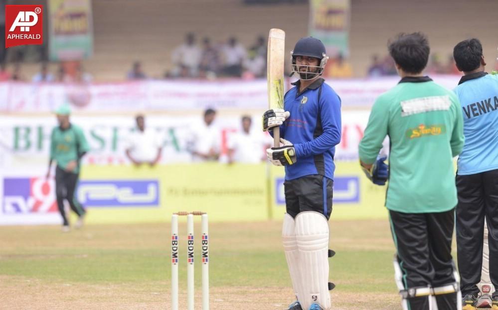 Tollywood Cricket Match at Vijayawada