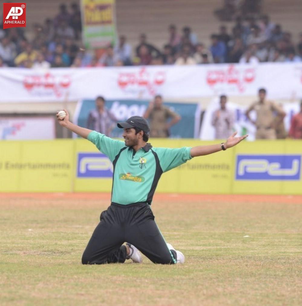 Tollywood Cricket Match at Vijayawada