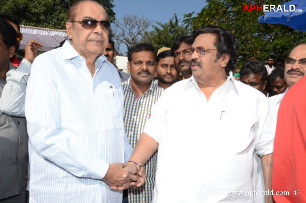 Vastha Nee Venuka Movie Opening