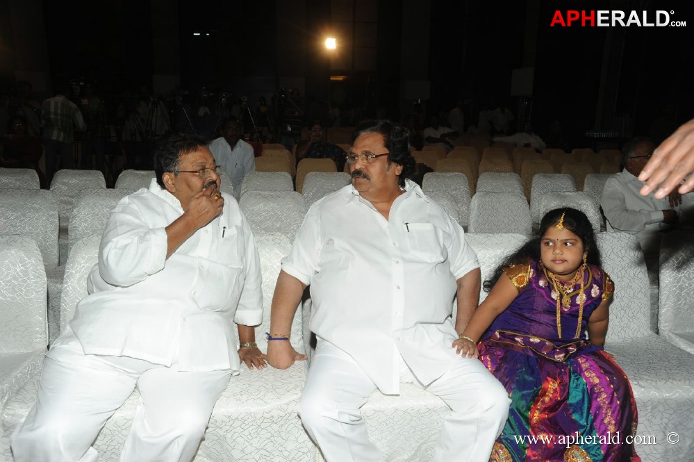 Viswa Vijetha Vijaya Gadha Book launch