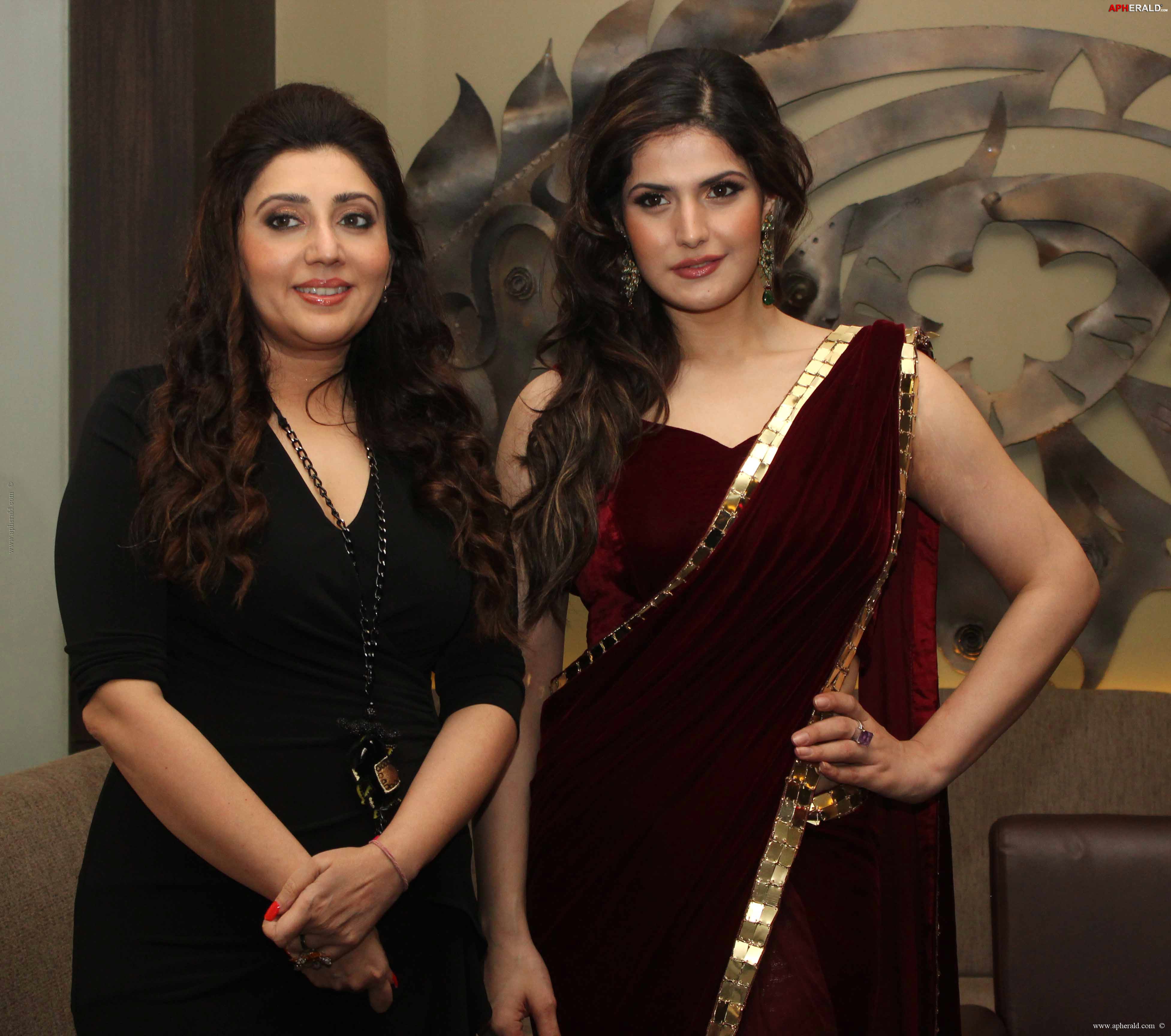 Zarine Khan launches India Wedding Lounge