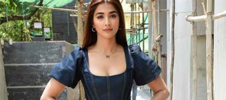 Pooja Hegde's Bad Luck with Tamil Cinema continues