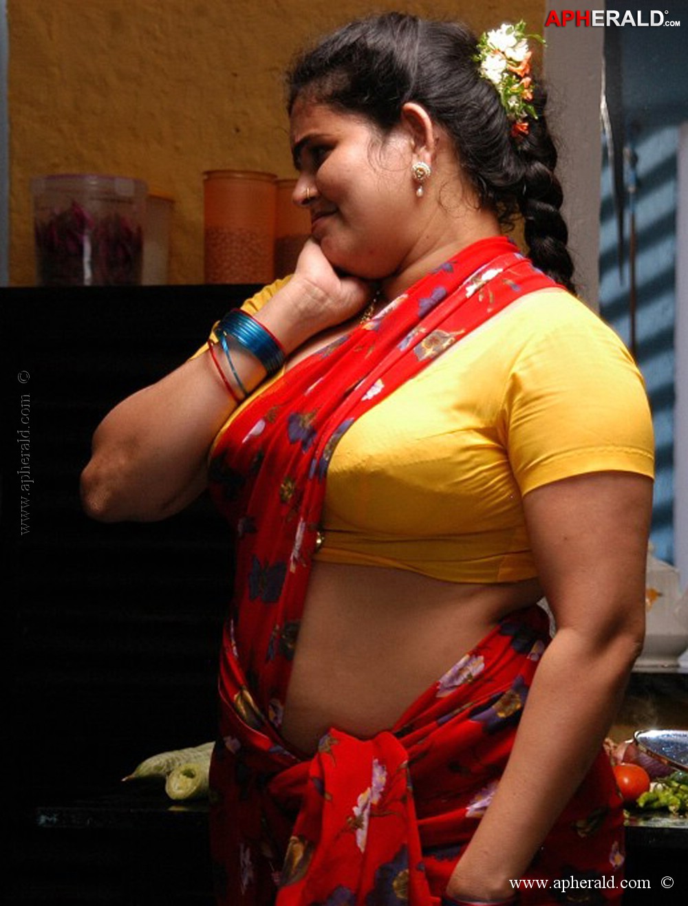 Herohin Kalayani Sex Videos - Actress Kalyani Spicy Pics
