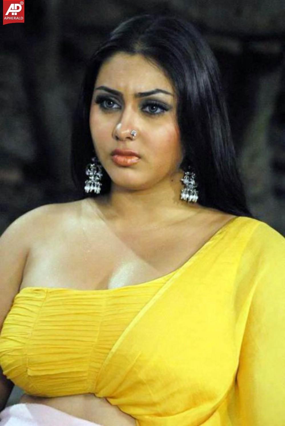 Actress Namitha Sexy Photoshoot