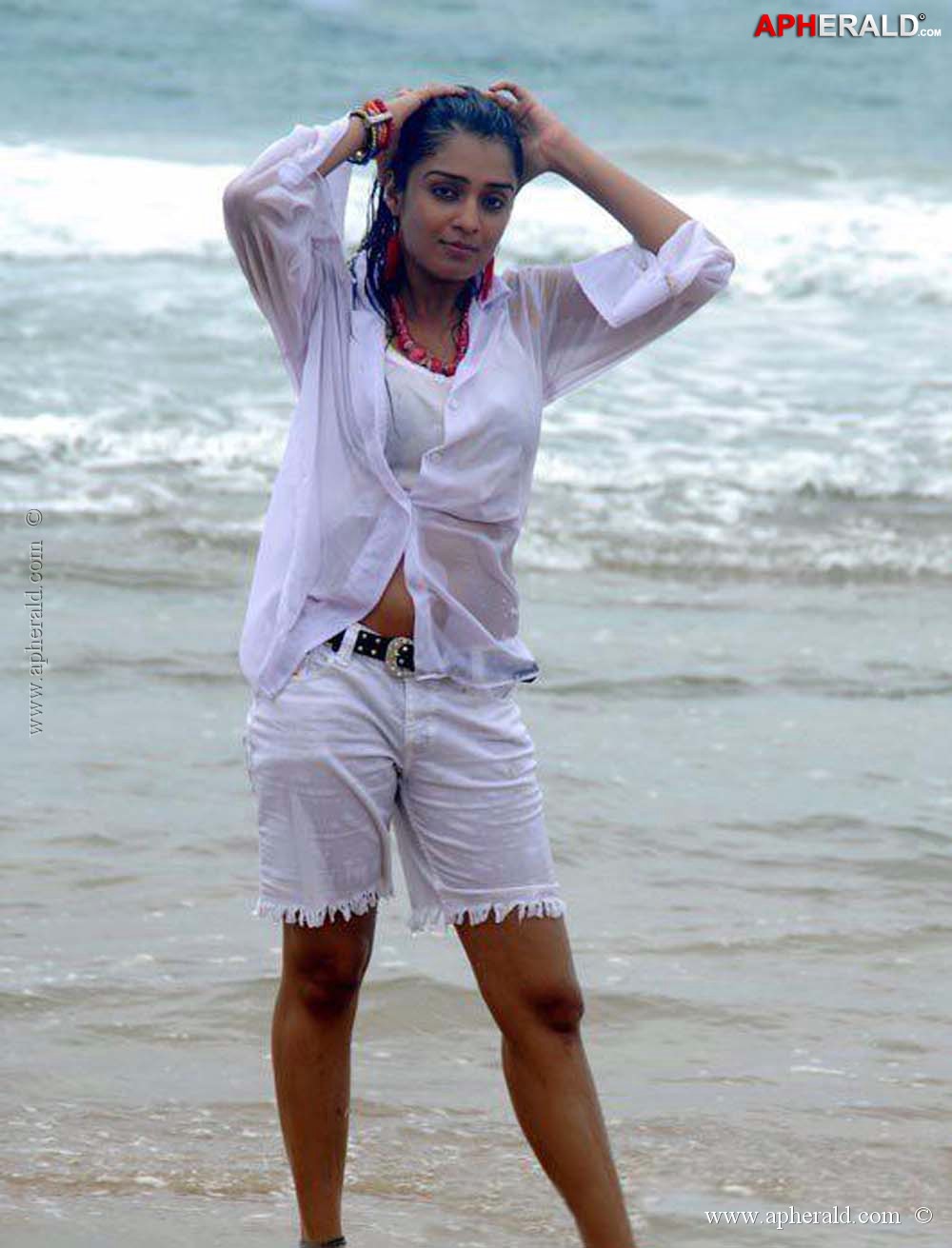 Actress in Beach Collections