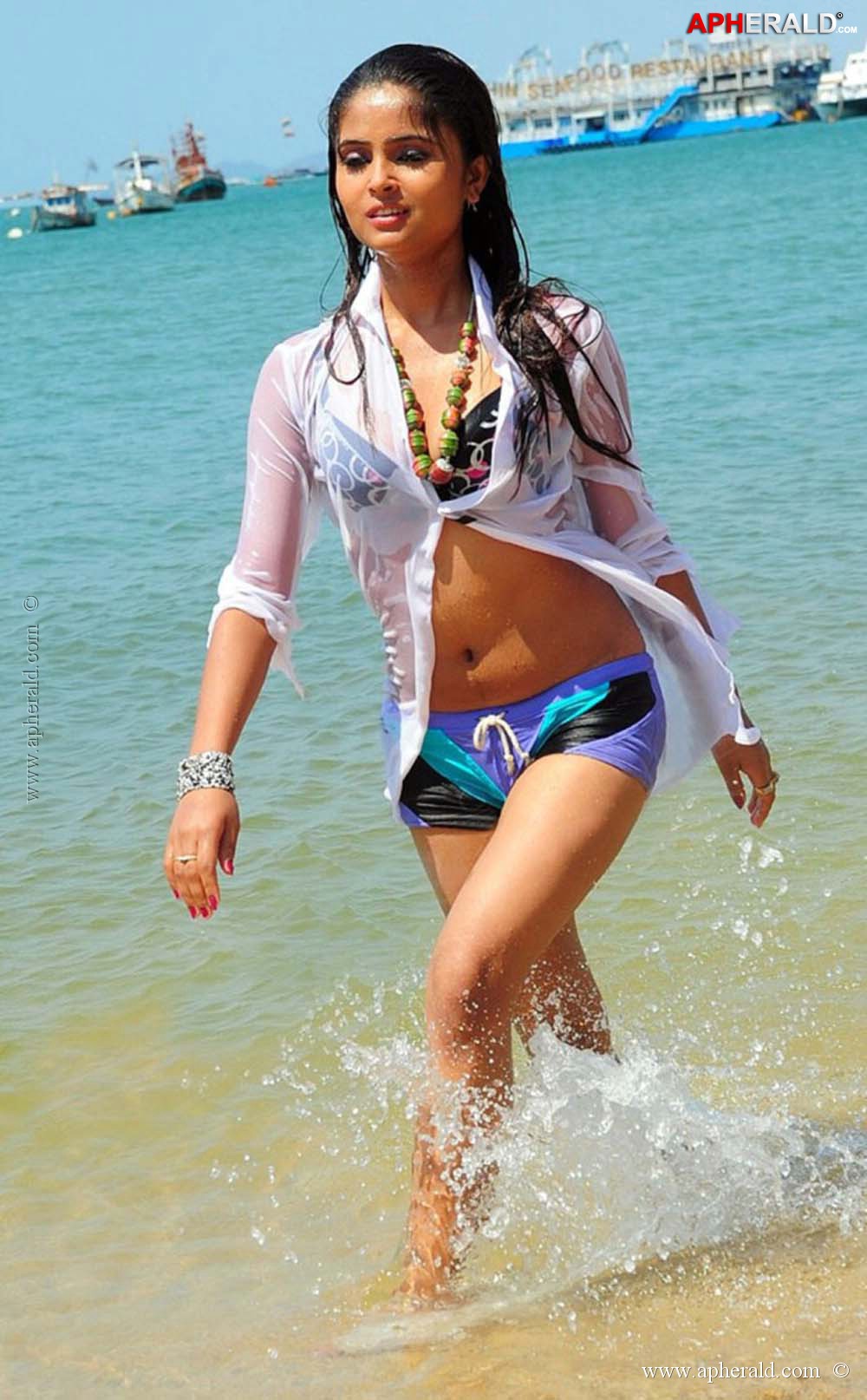 Actress in Beach Collections