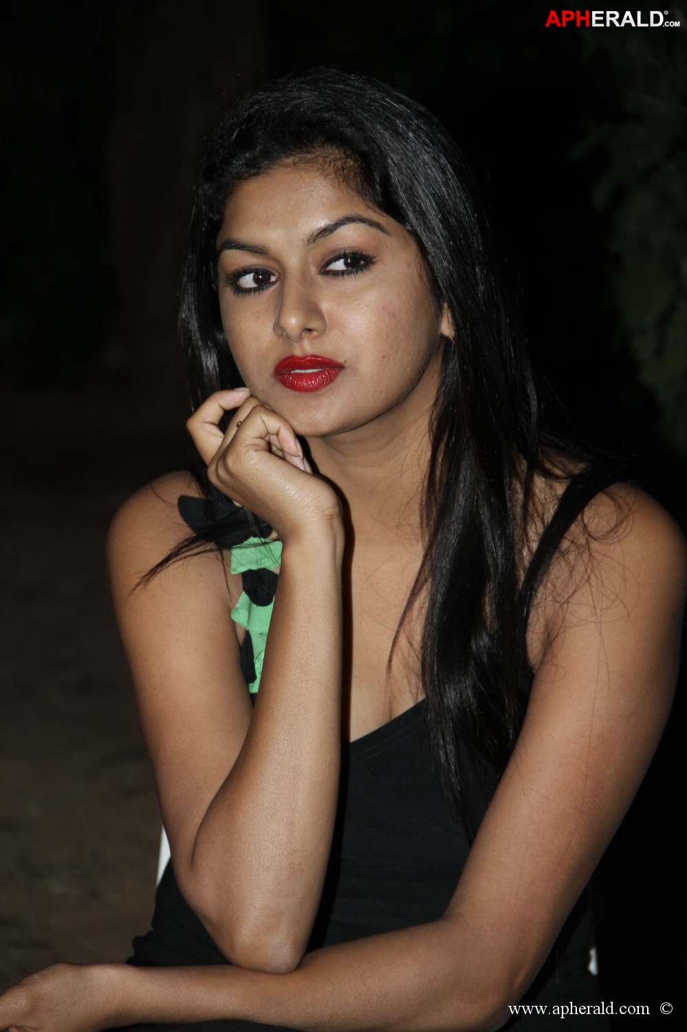 Akshitha Hot photos