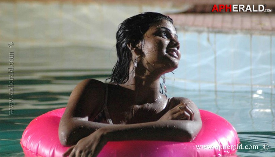 Amrutha Hot Photos