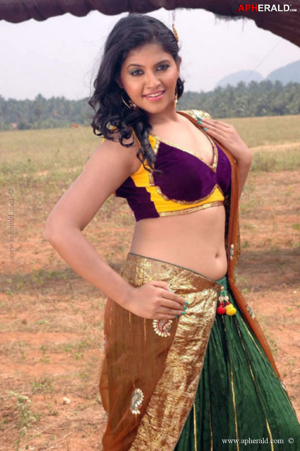 Anjali Latest Hot Navel Images