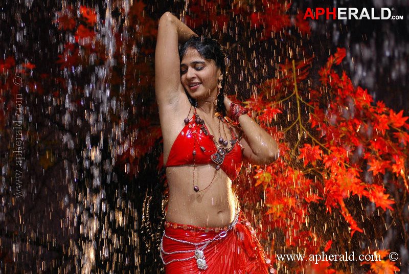 Anushka Hot Images