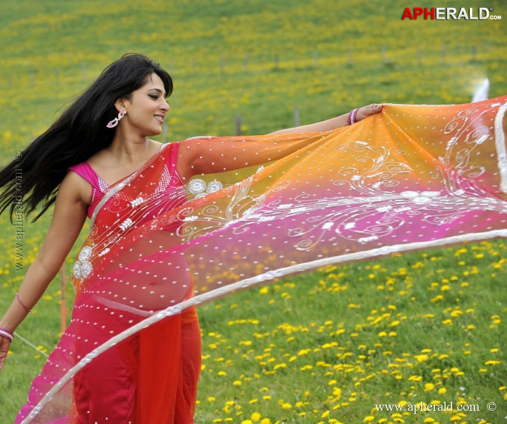 Anushka Shetty In Red Hot Saree