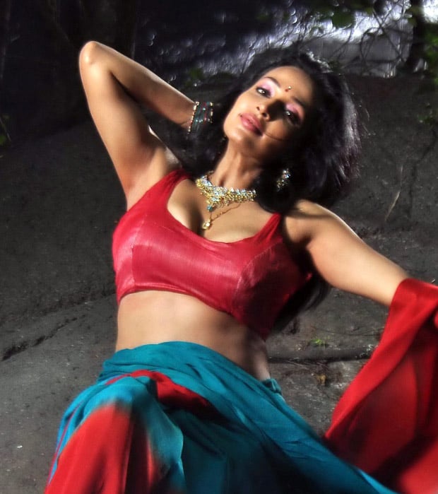 Asha Shaini Hot Looks