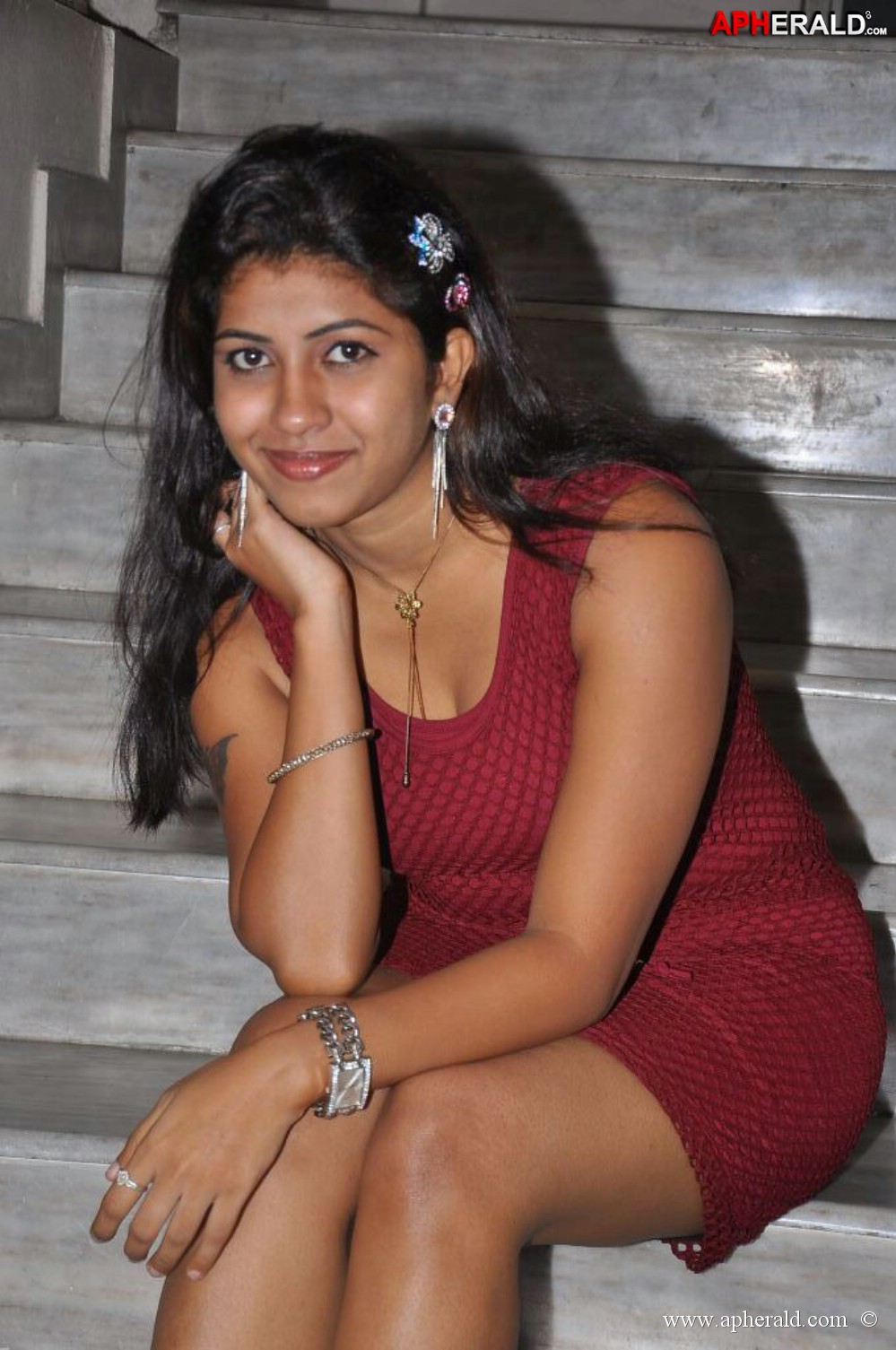 Geethanjali Hot Photos