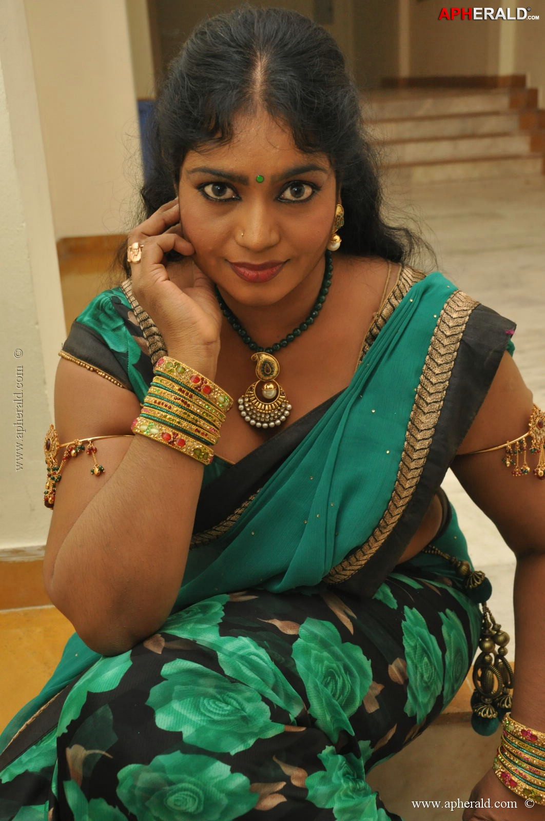 jayavani hot pics