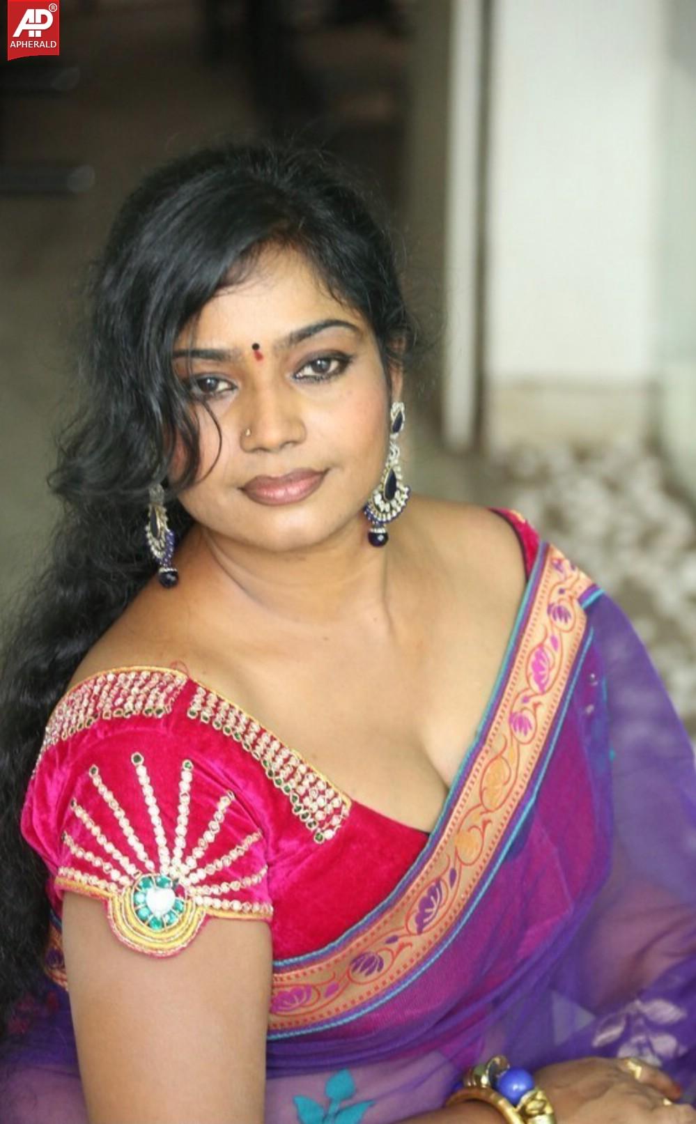 Jayavani New Hot Stills