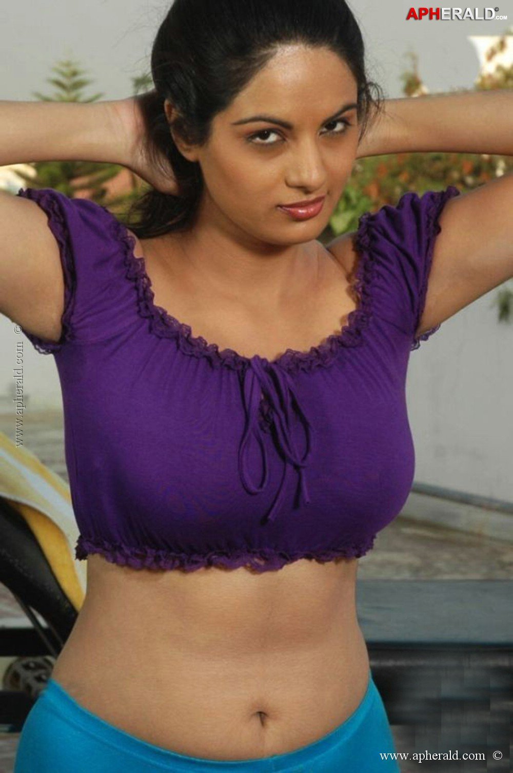 1000px x 1506px - Jinal Pandya Hot Pics