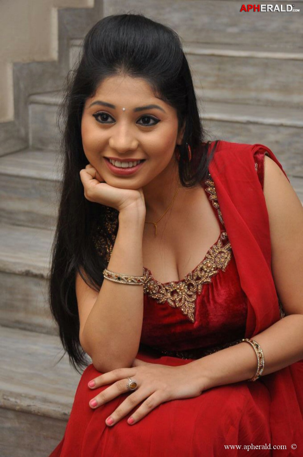 Jiya Hot Photos