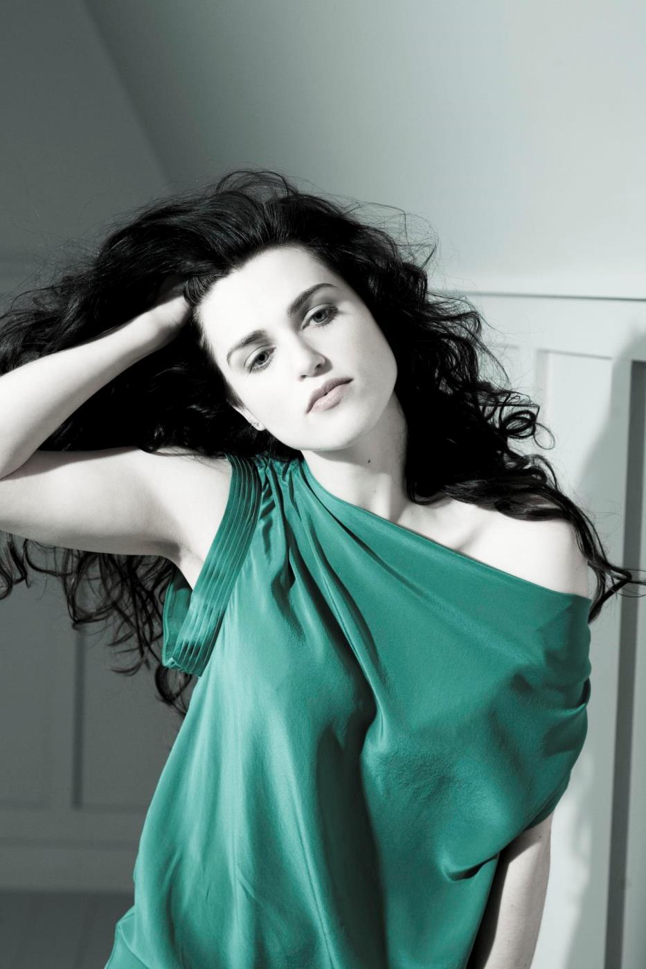 Katie Mcgrath Latest Spicy Photoshoot