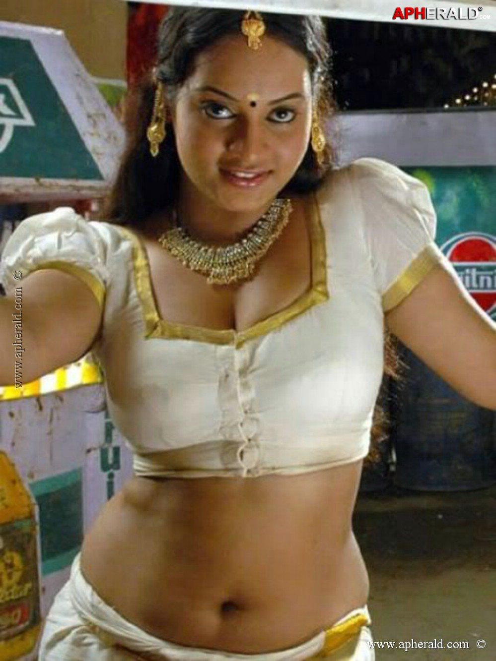 Malayalam actress hot navel
