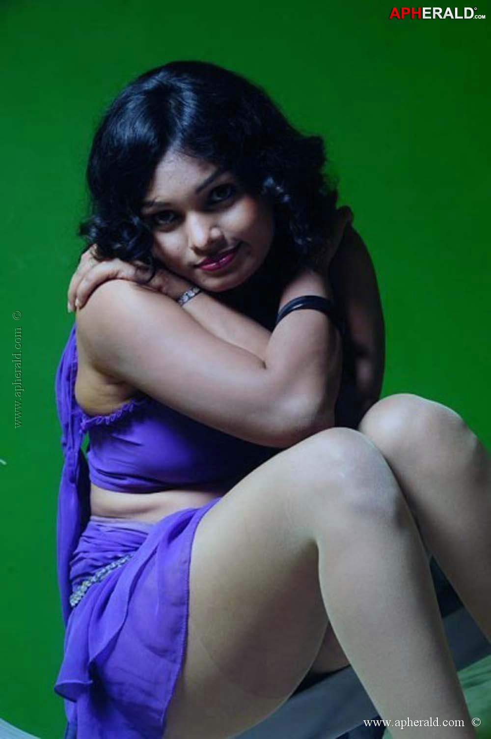 Mallu Hot Actress Photos