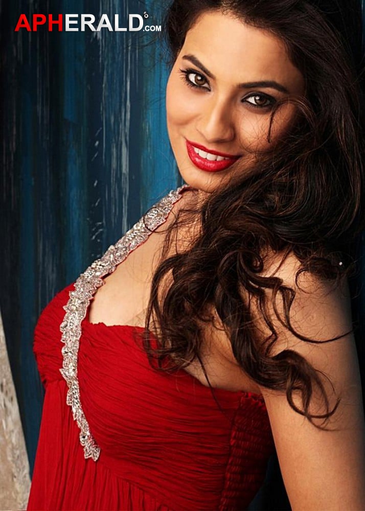 Manisha Kelkar