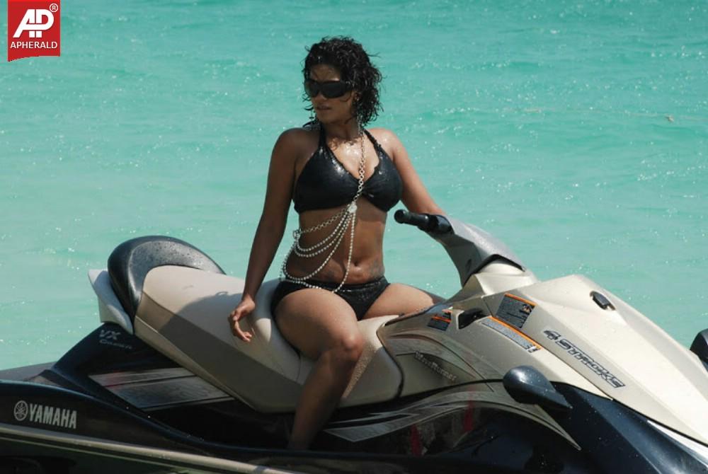 Mumaith Khan Hot Bikini Wallpapers