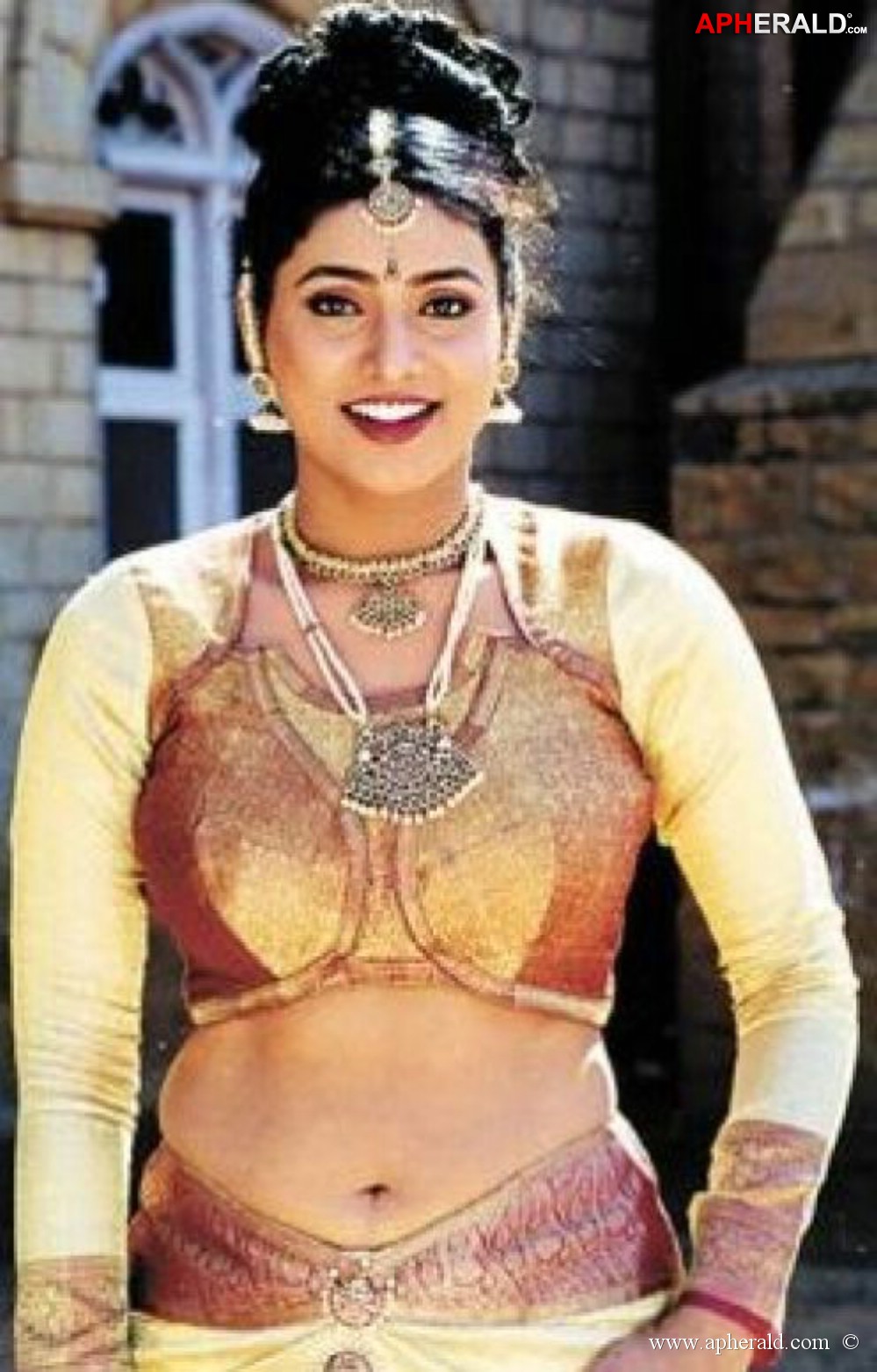 Actress roja hot pics