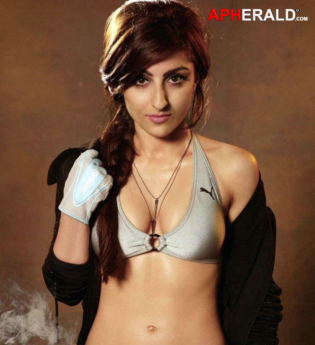 Soha Ali Khan Hot