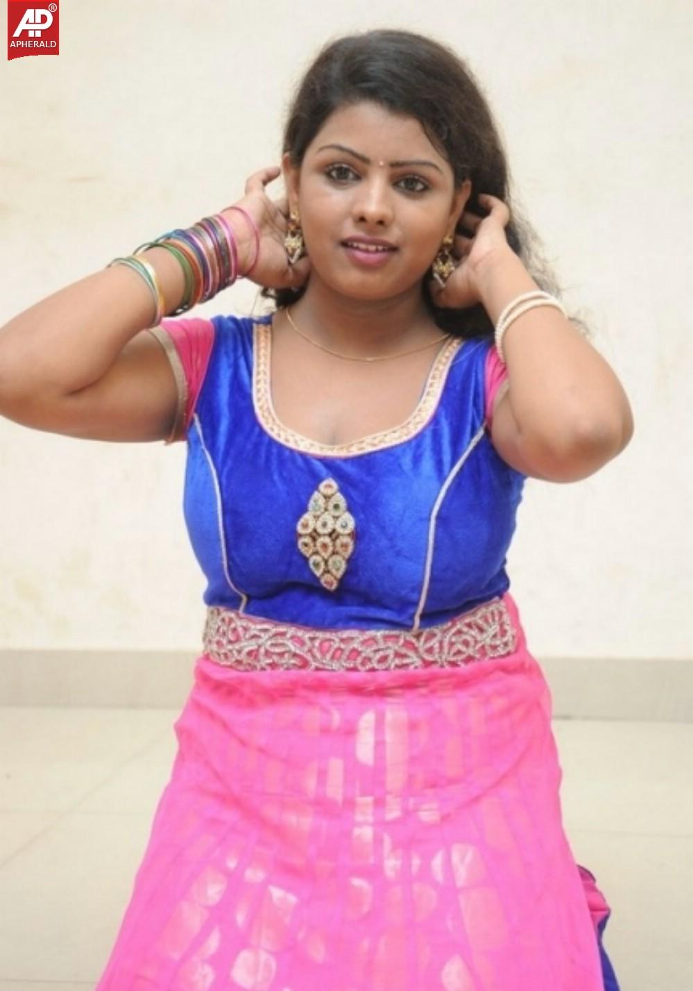 Sree Devi Hot Clevage Stills