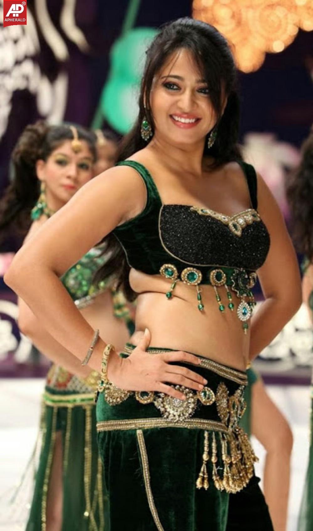 Telugu Actress Anushka Shetty Hot Stills