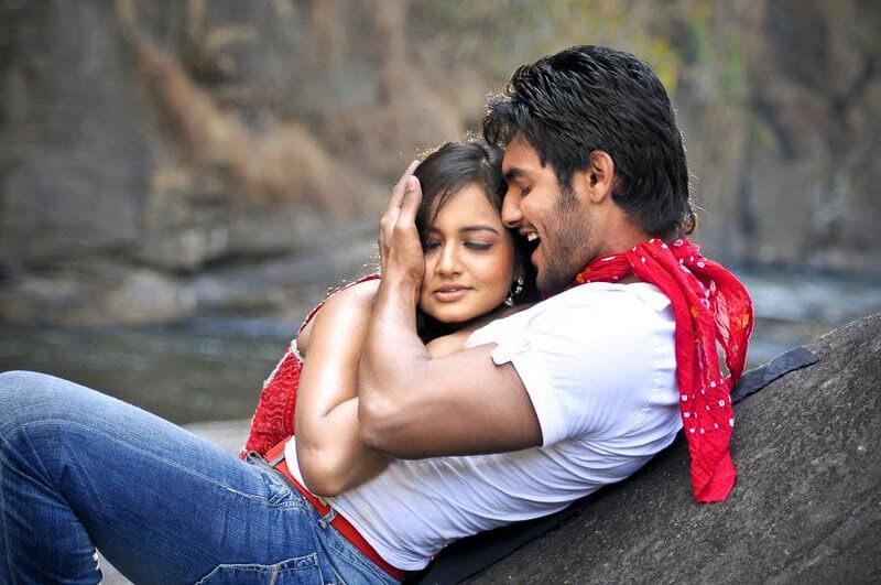 Tolly Actress Best Romantic Photos