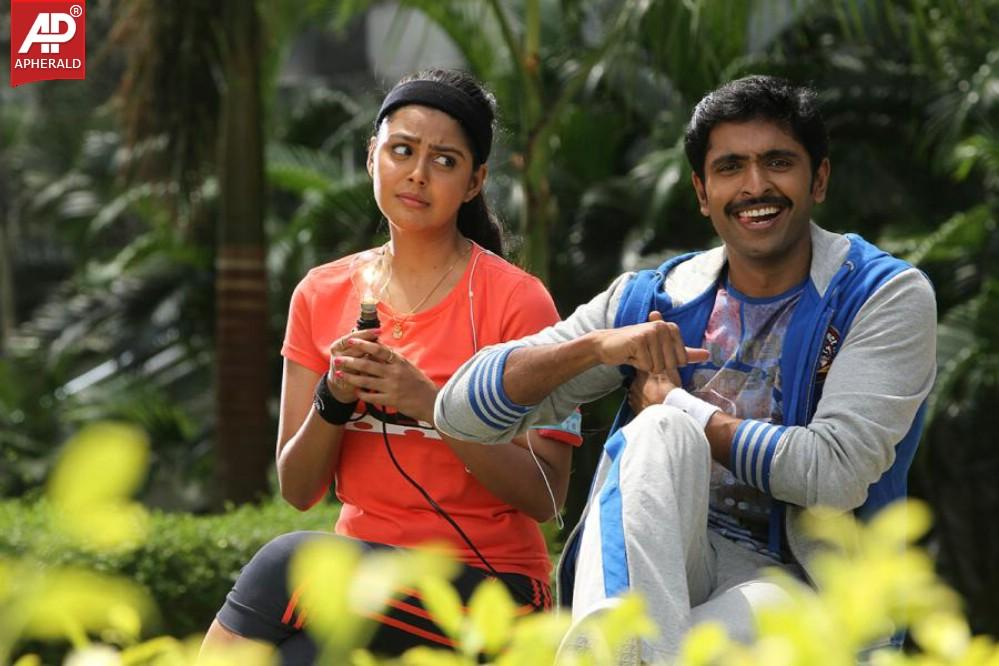 Aakasame Haddura Movie Walls n Stills