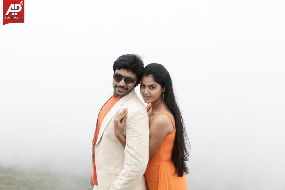 Aakasame Haddura Movie Walls n Stills