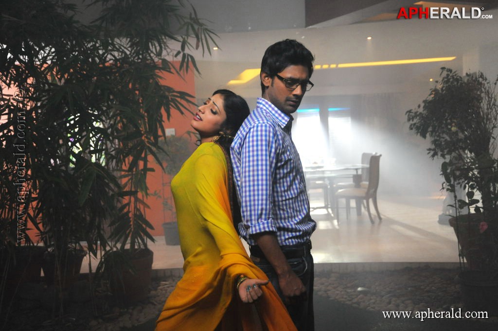 Abbai Class Ammai Mass Movie Latest Stills