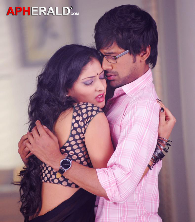 Abbai Class Ammai Mass Movie Stills