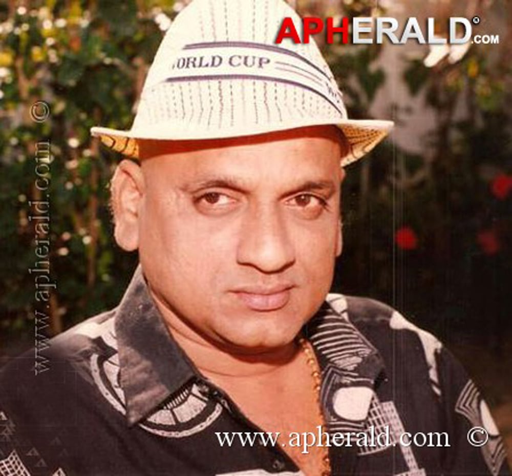 Actor AVS Unseen Photos 