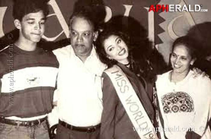 Aishwarya Rai Childhood Pics